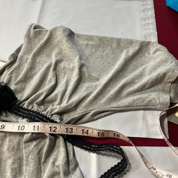 MATERNITY shirts LOT NEW blue gray high waist stretch V-neck flower tie back MED - Picture 5 of 13